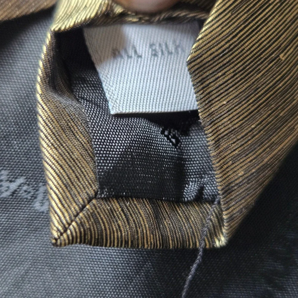 Burma‎ Bibas Mens Silk Necktie Gold Bronze Black Textured Metallic Made in USA